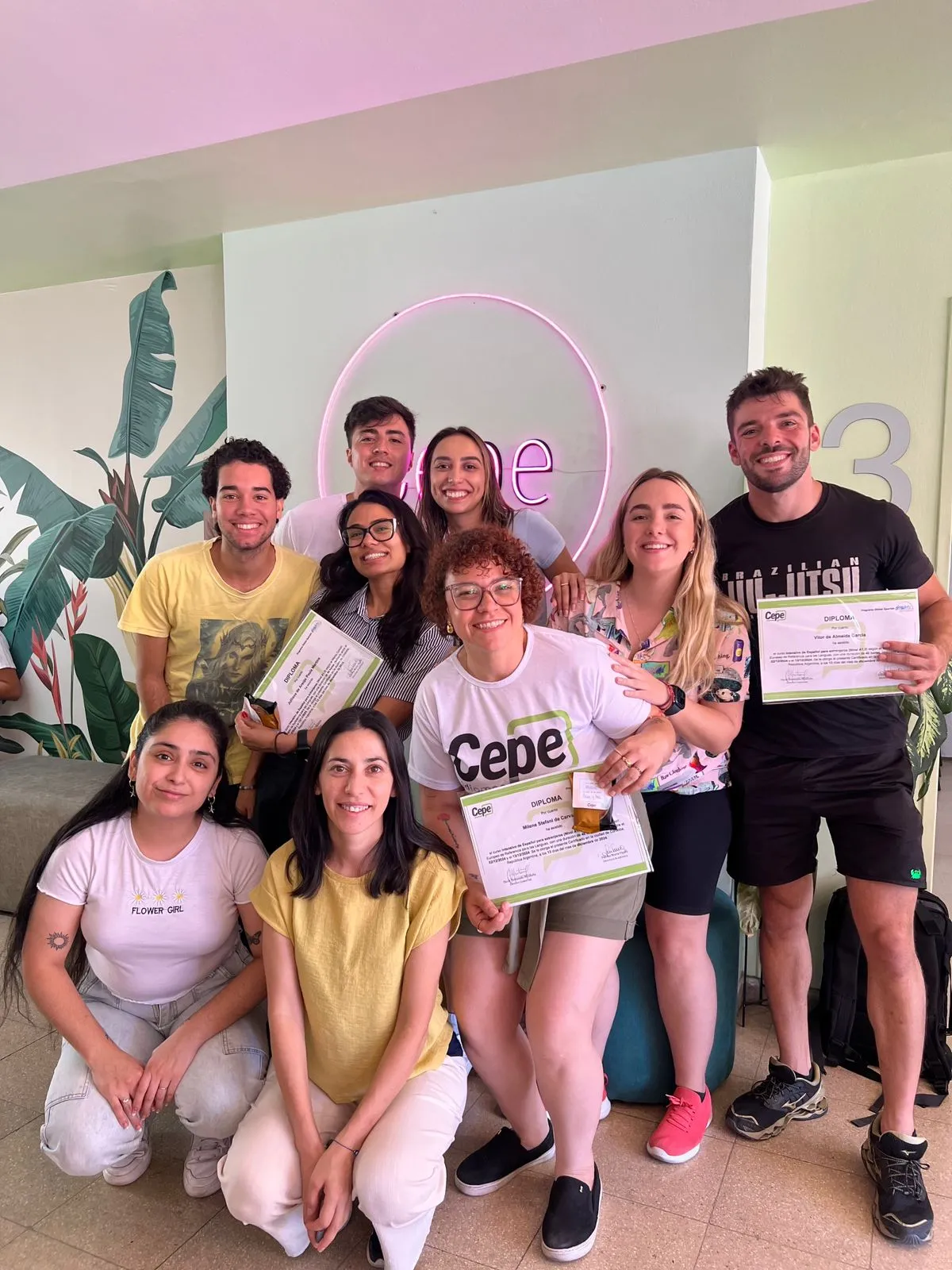 Students studying at CEPE Idiomas